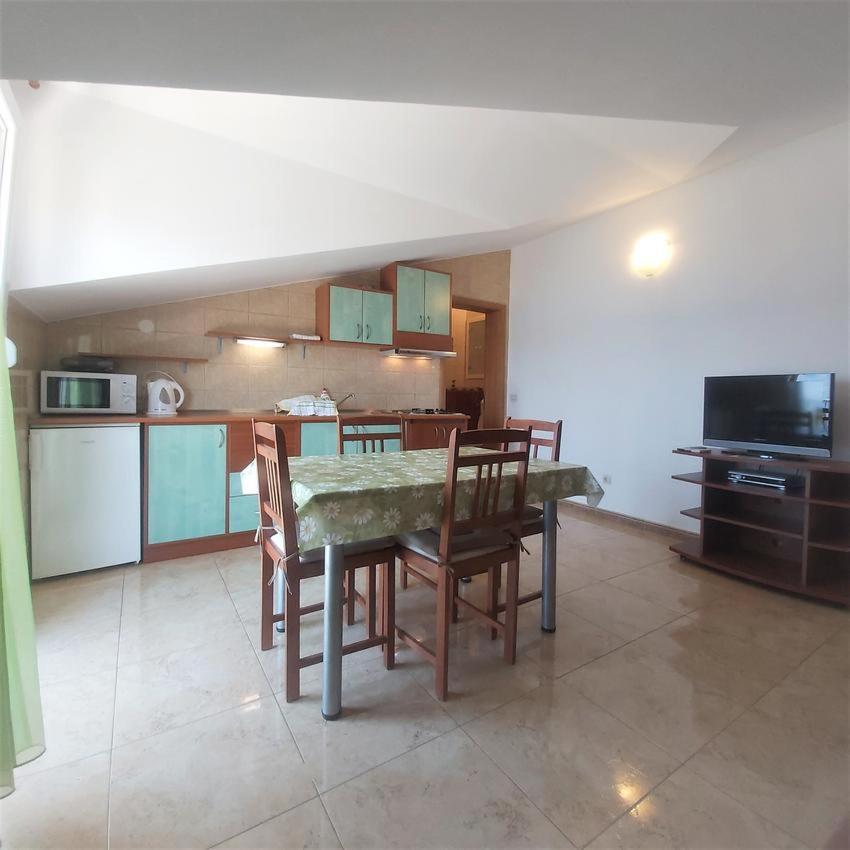 Apartments Sofija Слатине Екстериор снимка