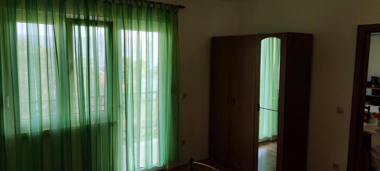 Apartments Sofija Слатине Екстериор снимка