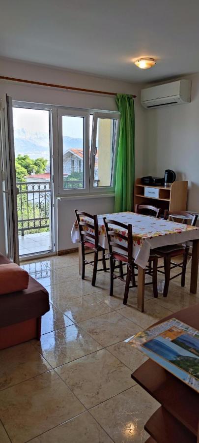 Apartments Sofija Слатине Екстериор снимка