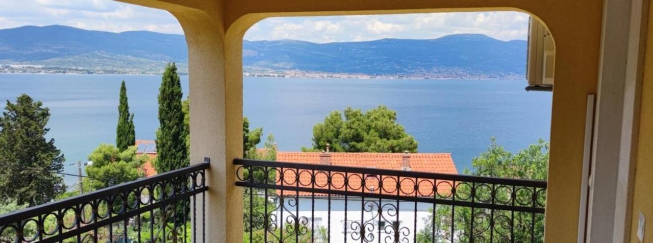 Apartments Sofija Слатине Екстериор снимка