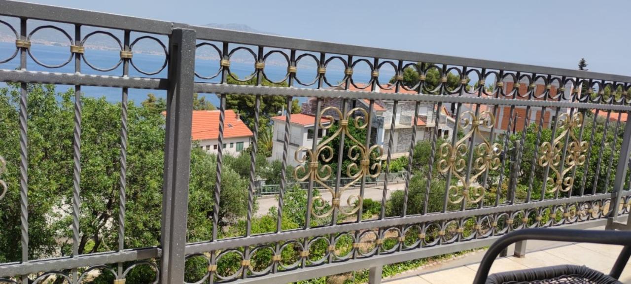 Apartments Sofija Слатине Екстериор снимка