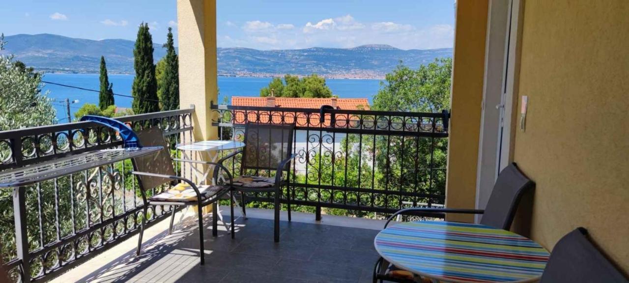 Apartments Sofija Слатине Екстериор снимка