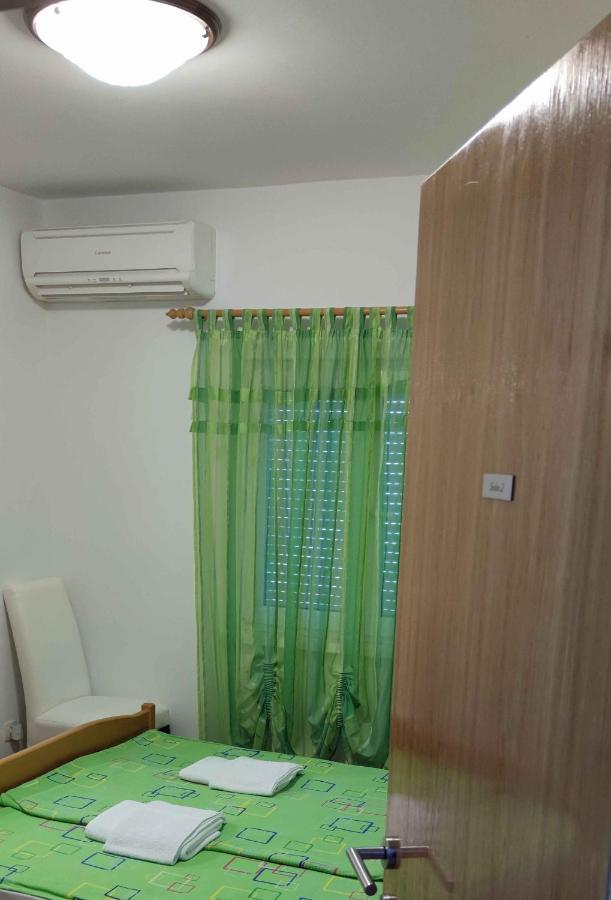 Apartments Sofija Слатине Екстериор снимка