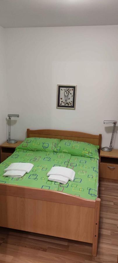 Apartments Sofija Слатине Екстериор снимка