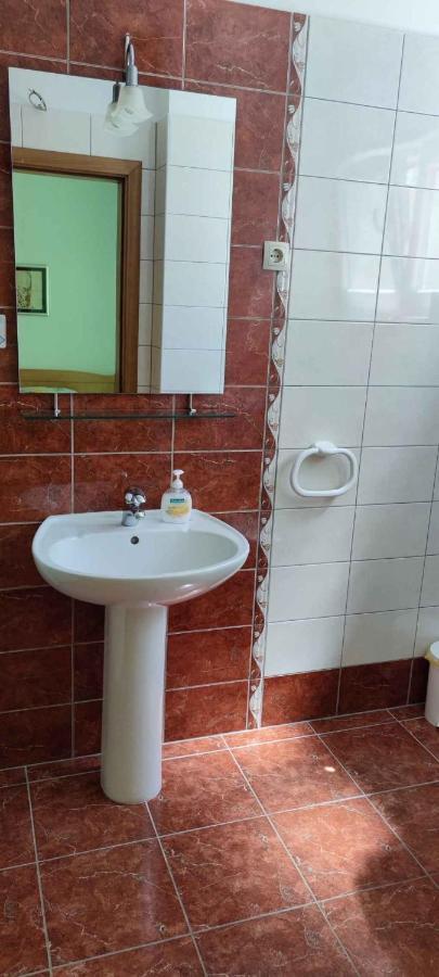 Apartments Sofija Слатине Екстериор снимка